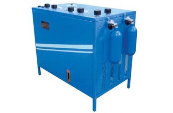 點擊查看詳細信息<br>標題：AE102A氧氣充填泵 閱讀次數：2308