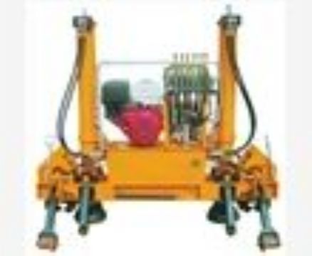 點(diǎn)擊查看詳細(xì)信息<br>標(biāo)題： JYQB-250x110型機(jī)動液壓起撥道機(jī) 閱讀次數(shù)：2404