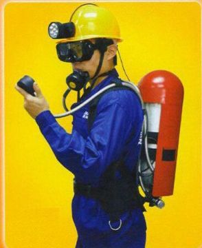 點擊查看詳細(xì)信息<br>標(biāo)題：潛水空氣呼吸器型 閱讀次數(shù)：2860