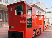 點(diǎn)擊查看詳細(xì)信息<br>標(biāo)題：架線式電機(jī)車 閱讀次數(shù)：1681